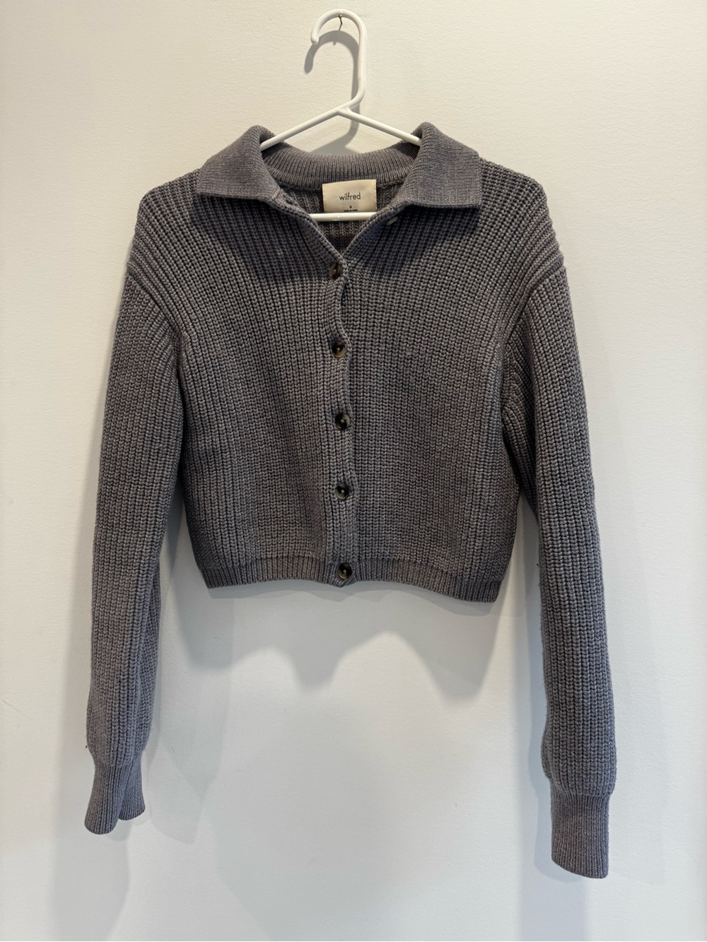 Aritzia Wilfred next door merino wool sweater